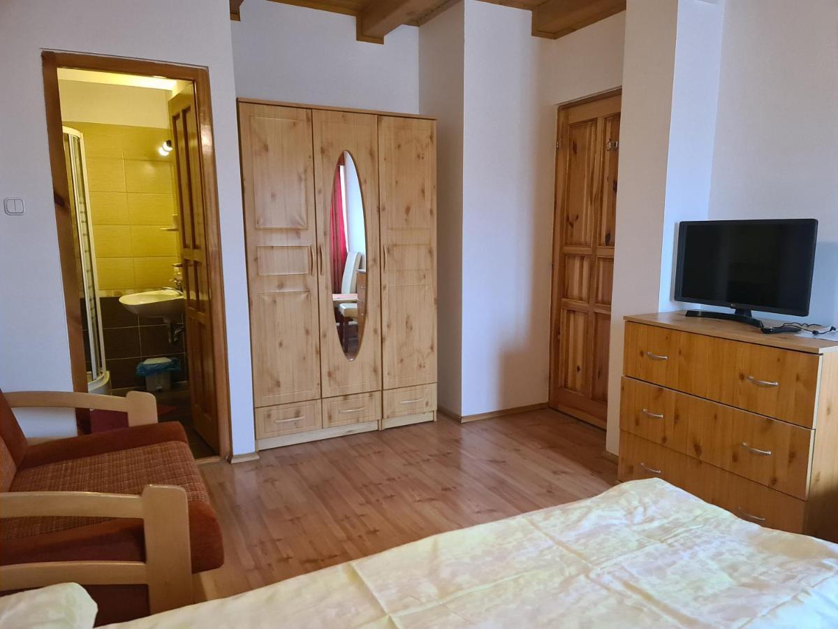Mediterran Apartman Es Vendeghaz Hajdúszoboszló 外观 照片