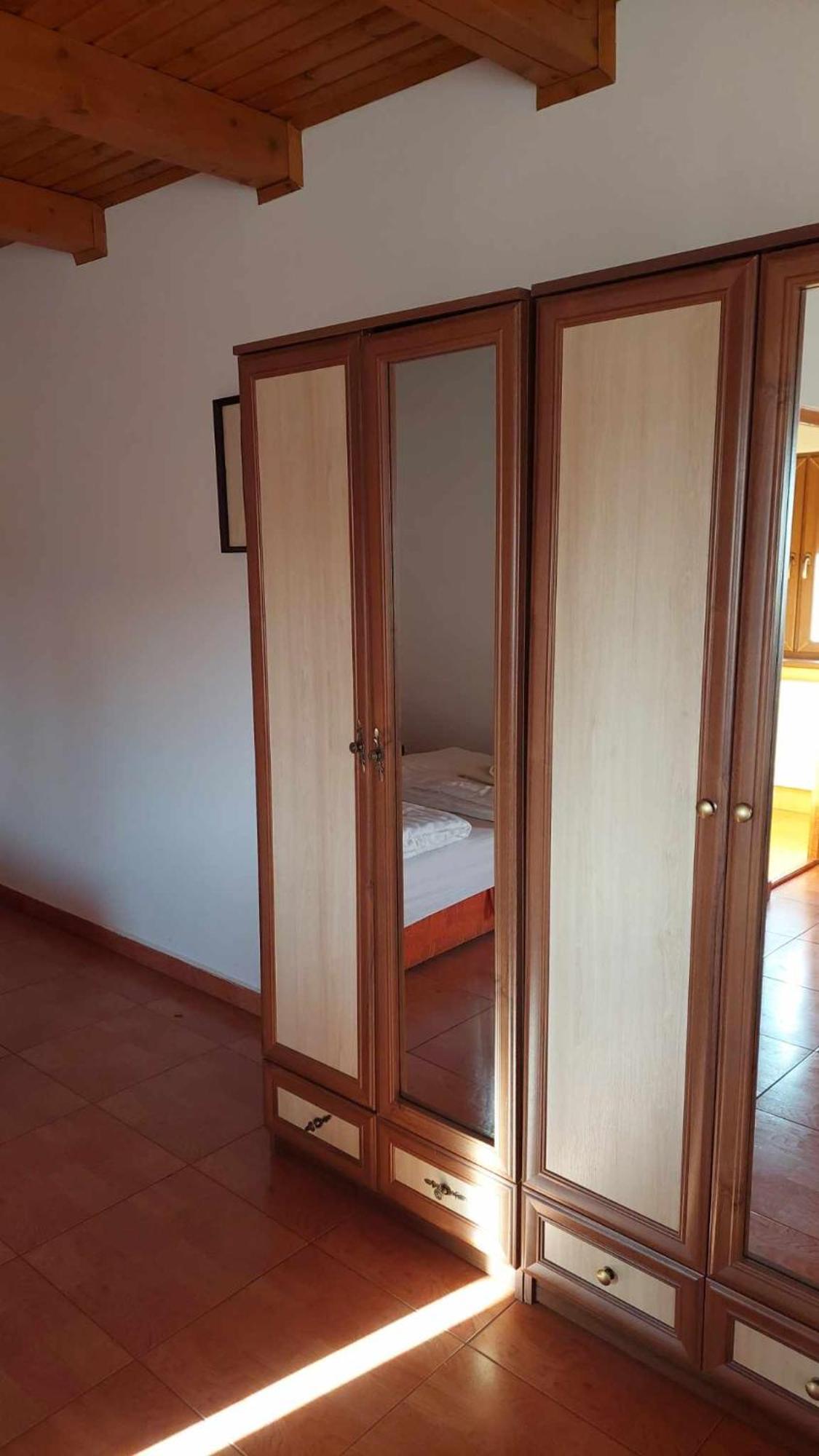 Mediterran Apartman Es Vendeghaz Hajdúszoboszló 外观 照片